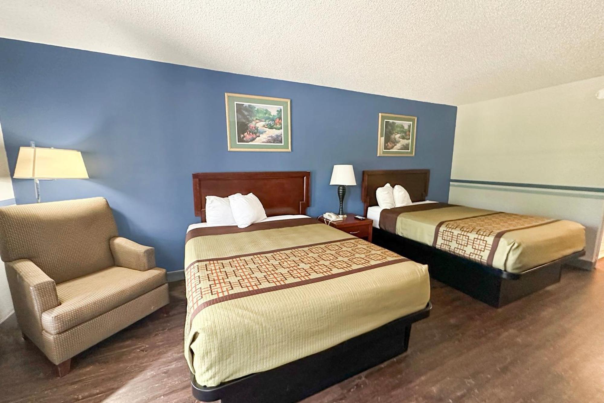 Executive Inn Ridgeway I-77 Extérieur photo